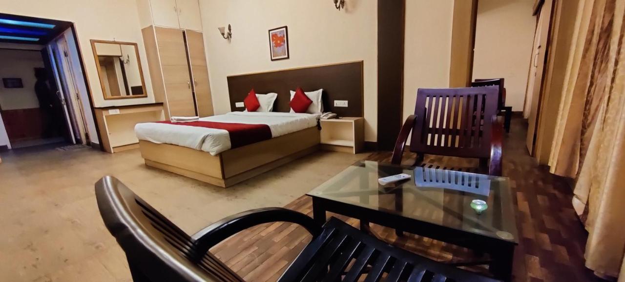 Sapphire Grand Ooty Hotell Eksteriør bilde